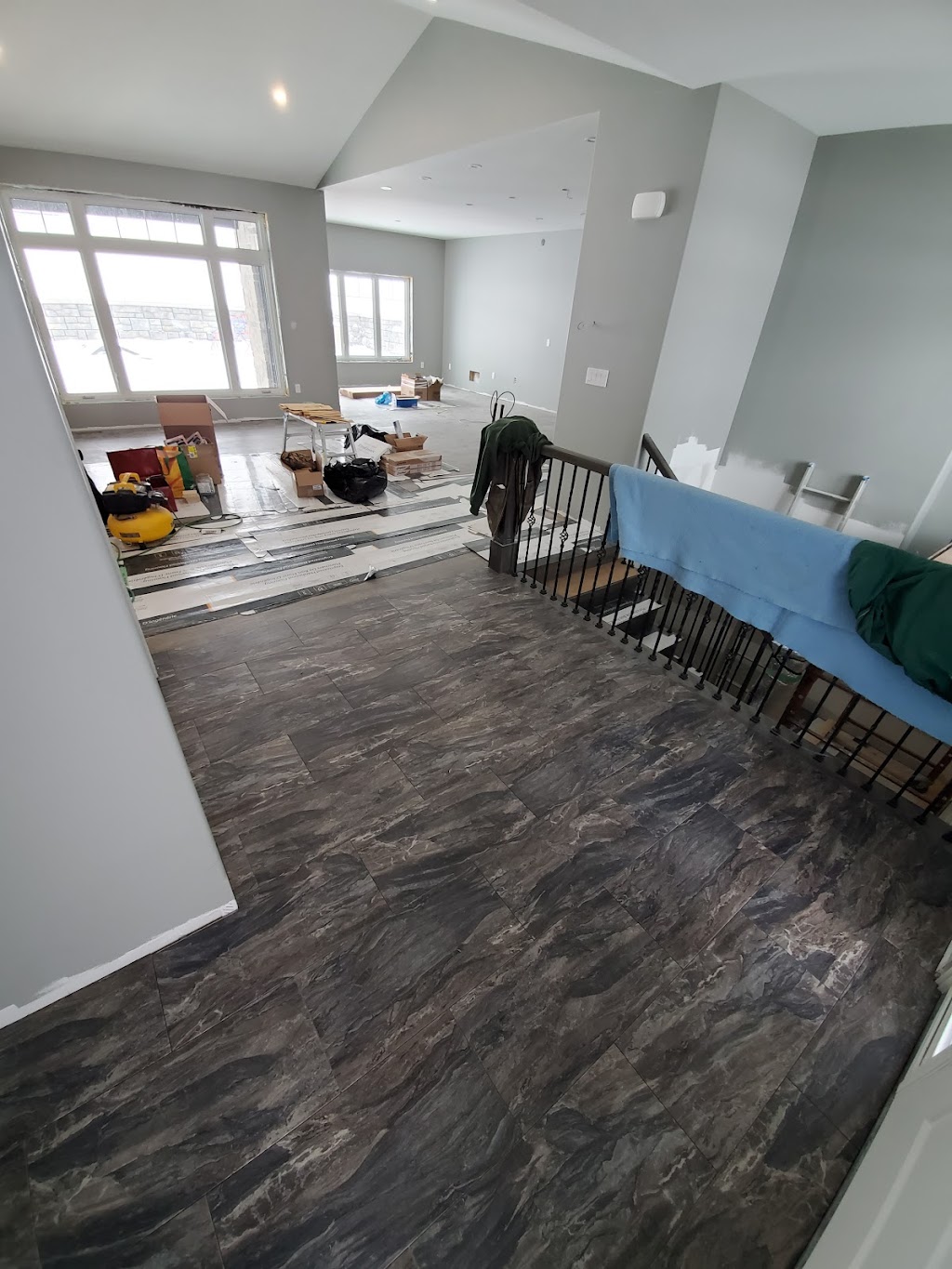 Aurora painting and tiling | Neustadt, ON N0G 2M0, Canada | Phone: (519) 447-0925