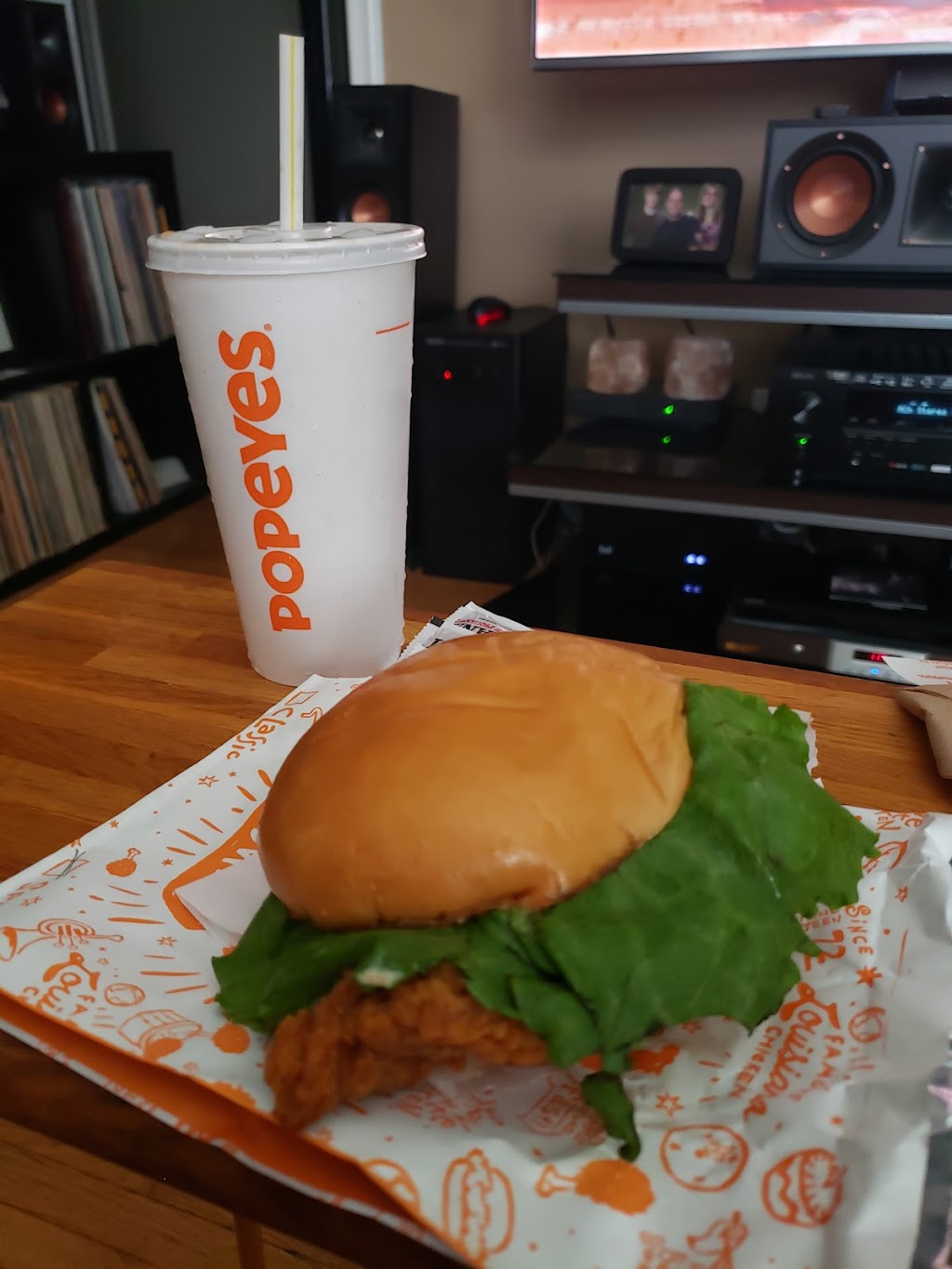 Popeyes Louisiana Kitchen | 620 Dundas St E Unit 5, Belleville, ON K8N 1G7, Canada | Phone: (613) 967-1595