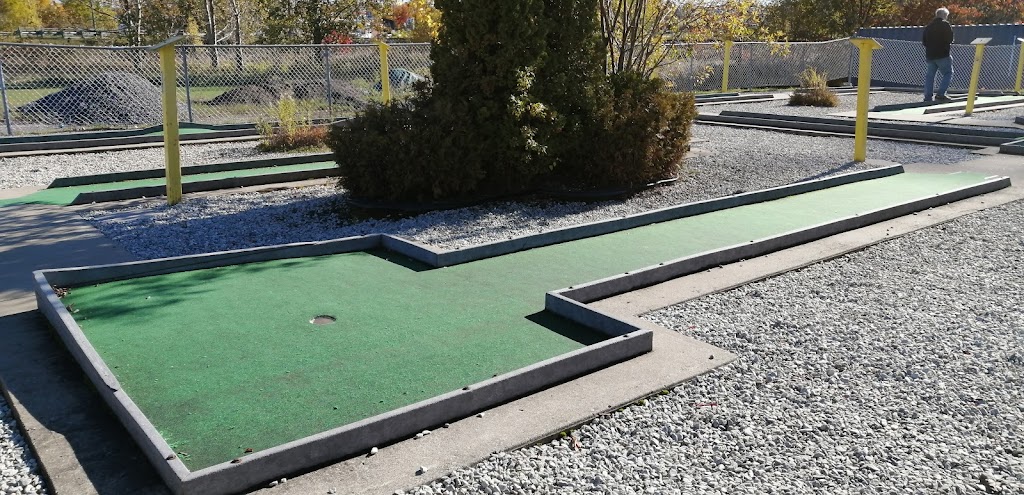 Golf De Pratique De LHetriere | 3480 De LHetriere, Quebec City, QC G1Y 0A2, Canada | Phone: (418) 877-9277