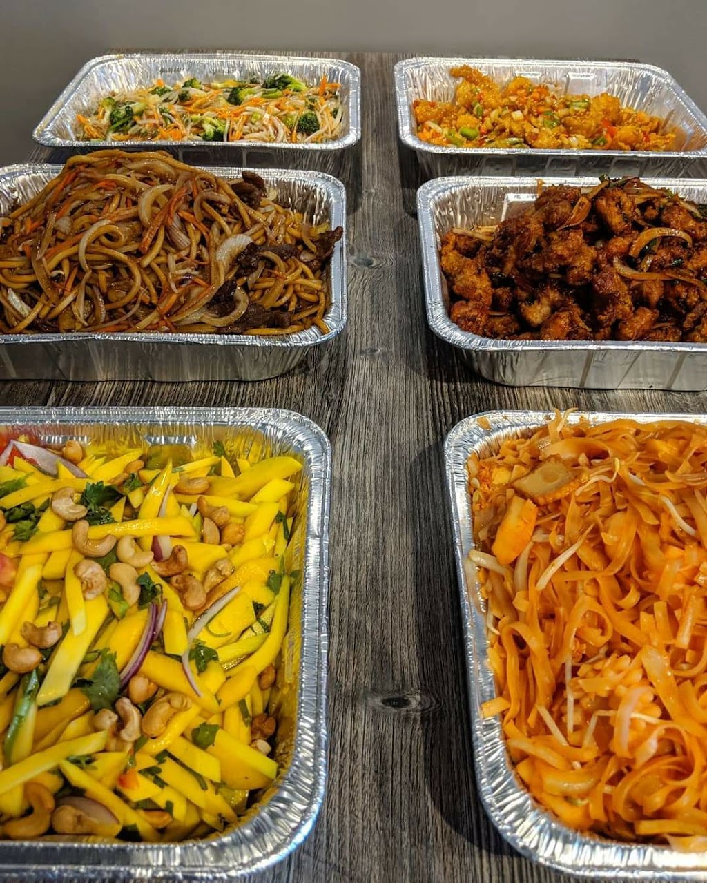 The Zen Hakka Chinese & Thai Whitby | Thickson/ Taunton (Metro plaza, 4091 Thickson Rd N, Whitby, ON L1R 3N8, Canada | Phone: (905) 655-8188