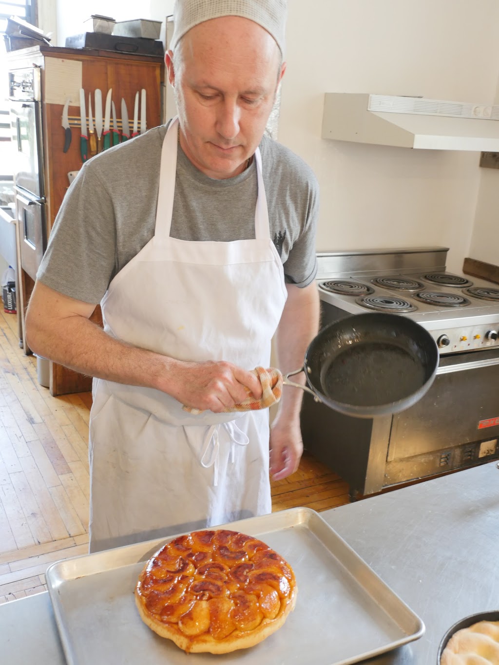 Chez Matis | 50 Rue Principale N, Sutton, QC J0E 2K0, Canada | Phone: (450) 538-6444