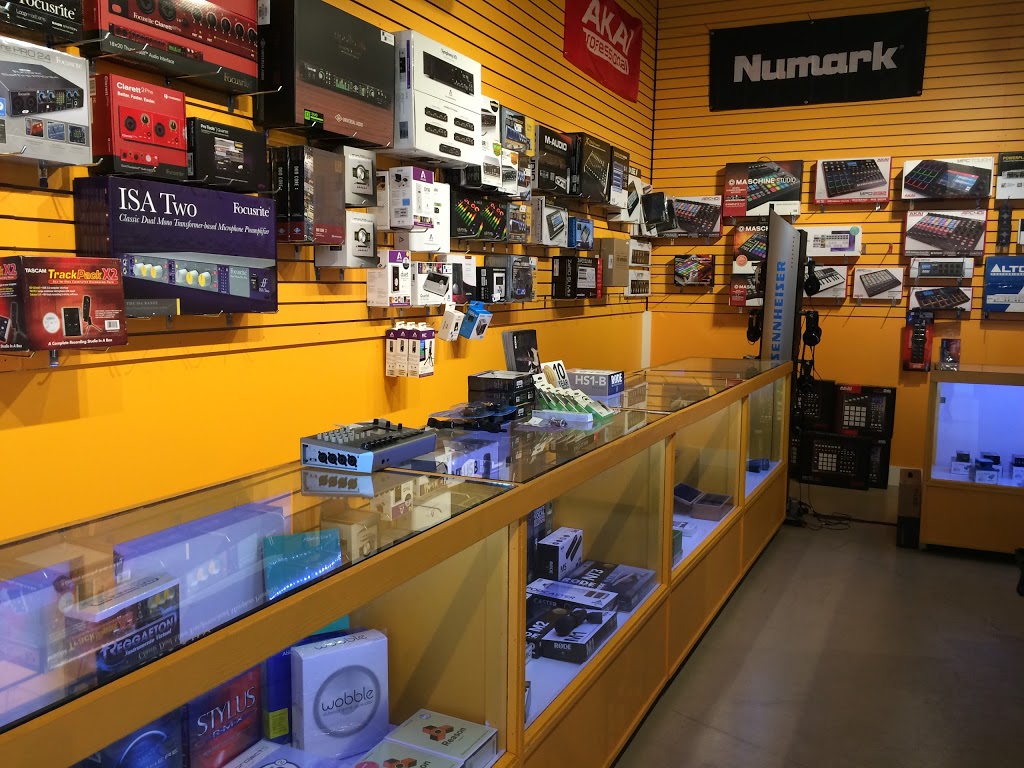 PA Shop / London Guitars | 46 Charterhouse Crescent, London, ON N5W 5V5, Canada | Phone: (519) 659-5030