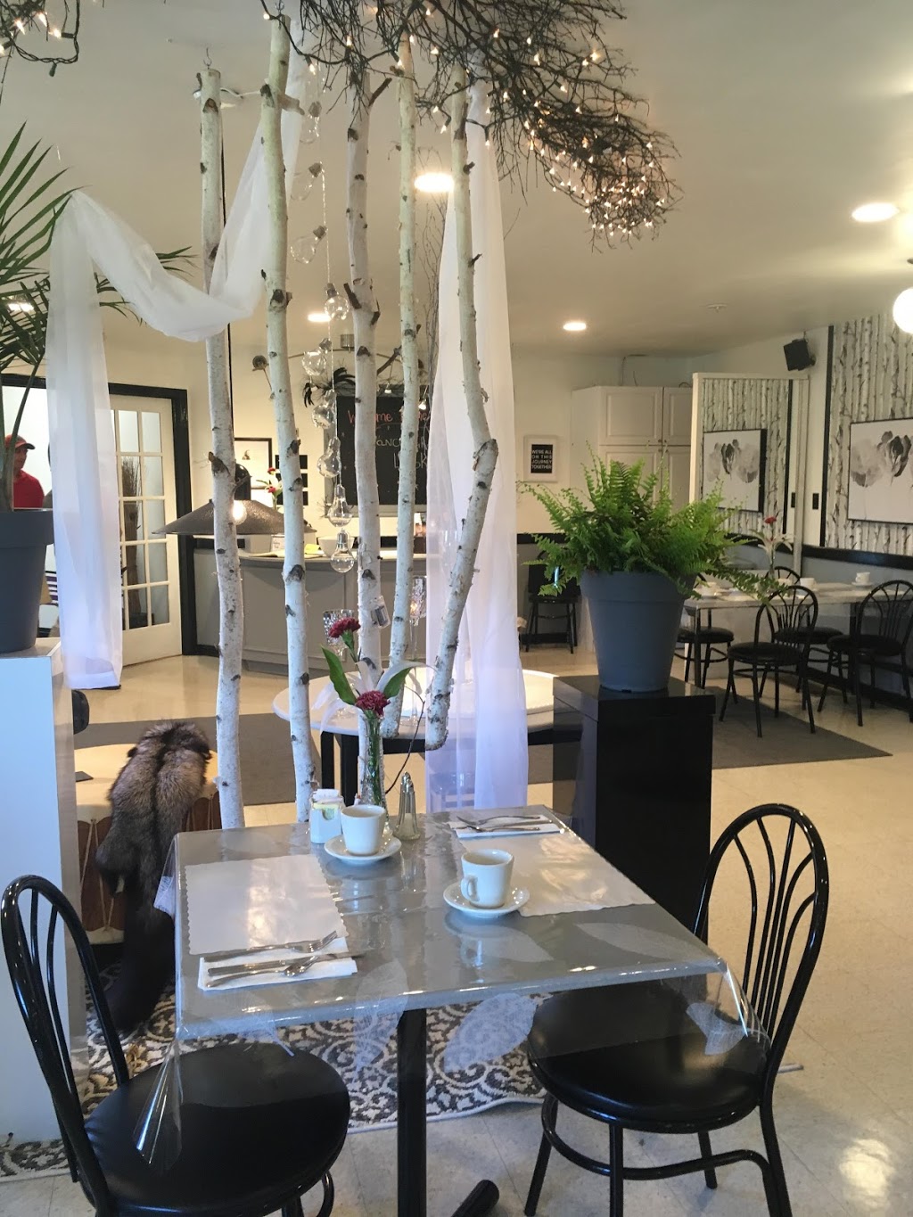 The Gallery Cafe | 386 ON-49, Deseronto, ON K0K 1X0, Canada | Phone: (613) 396-5367