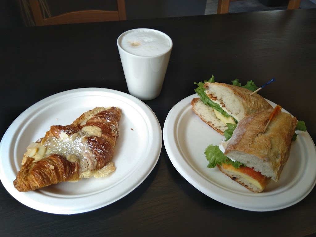 La Belle Baguette | 248 Avenue de la Cathedrale, Winnipeg, MB R2H 0H8, Canada | Phone: (204) 219-2123