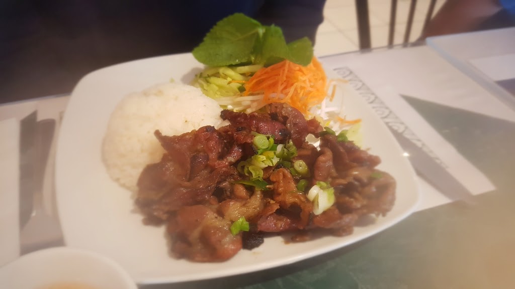 Phu-Yen Restaurant | 700 March Rd, Kanata, ON K2K 2V9, Canada | Phone: (613) 599-0006