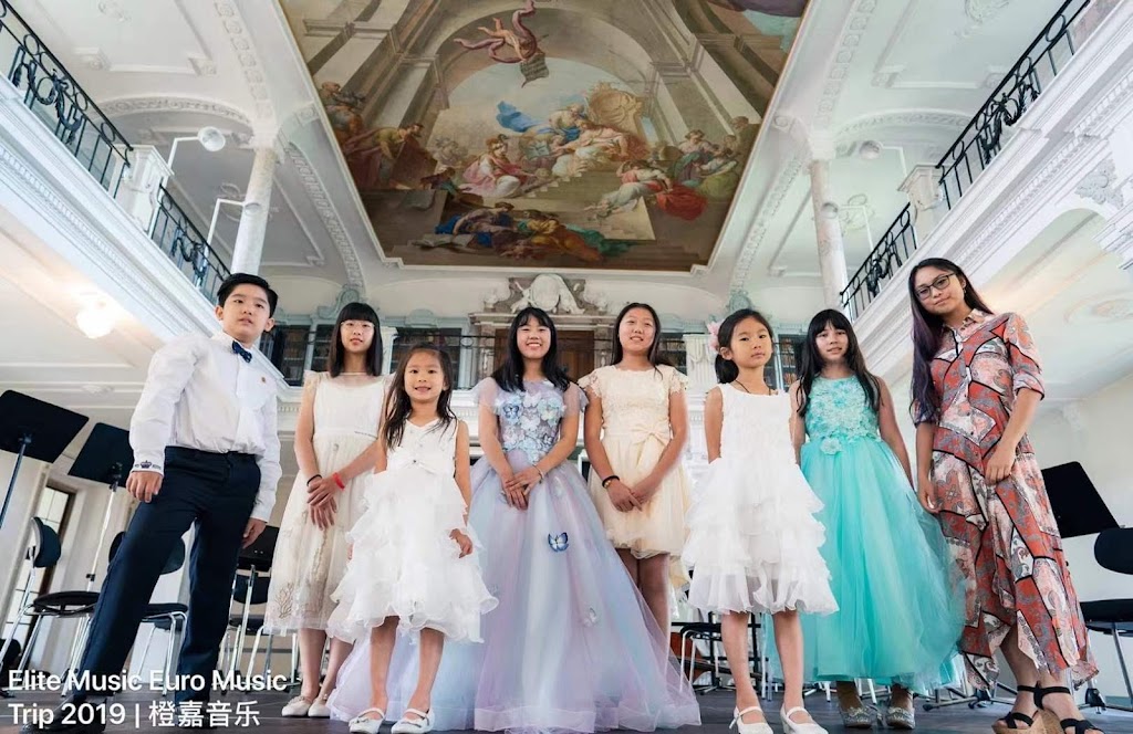 Bright Orange Music Academy | 2570 Tolmie St, Vancouver, BC V6R 2J2, Canada | Phone: (604) 358-6181