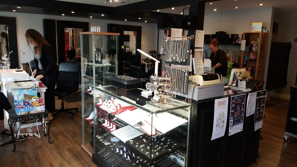 Studio Cabotine | 130 A Route 321 S, Saint-André-Avellin, QC J0V 1W0, Canada | Phone: (819) 983-2484