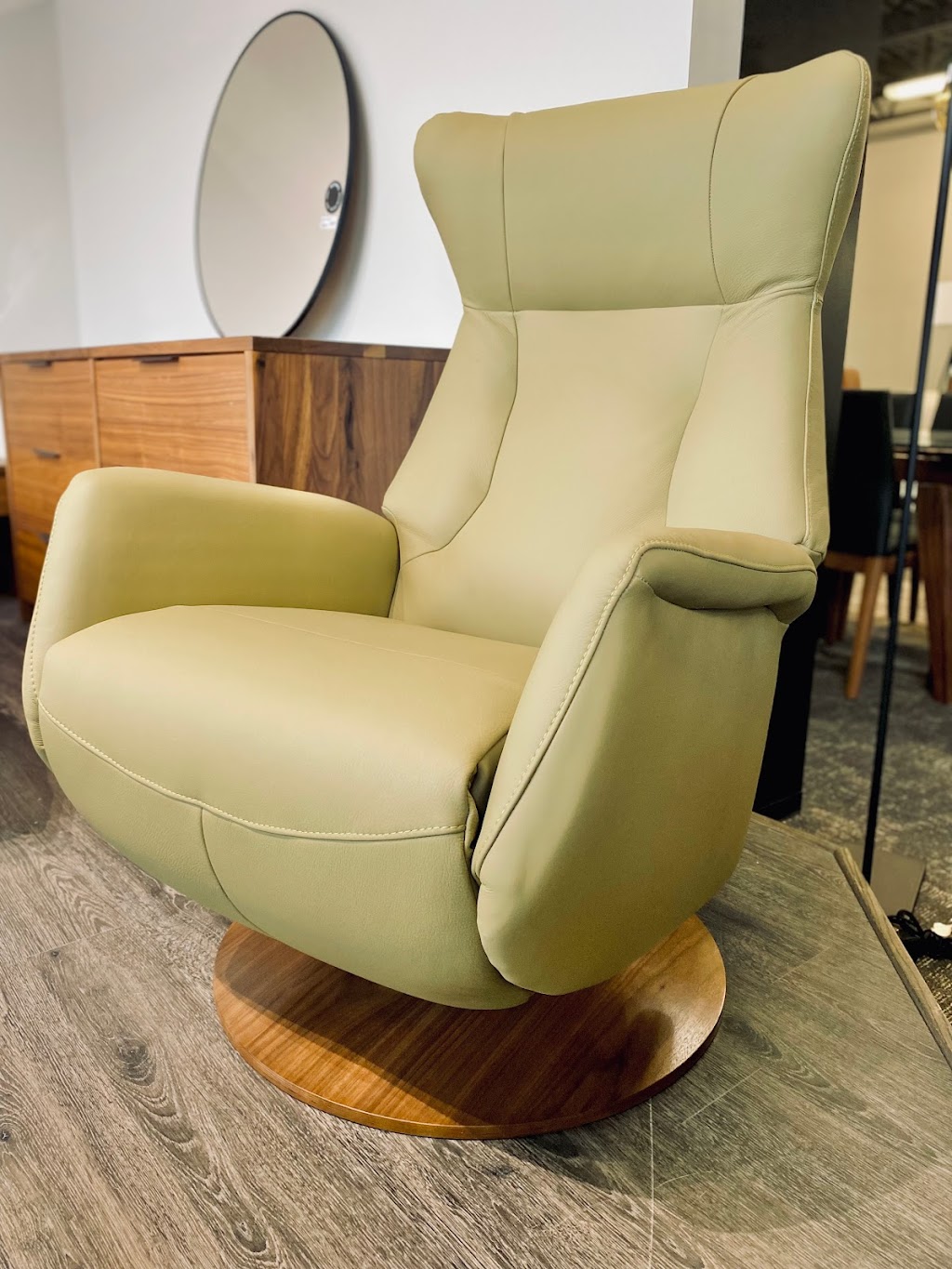 Poitras Meubles et Design | 290 Bd de lHôtel de Ville, Rivière-du-Loup, QC G5R 5C6, Canada | Phone: (418) 862-2887