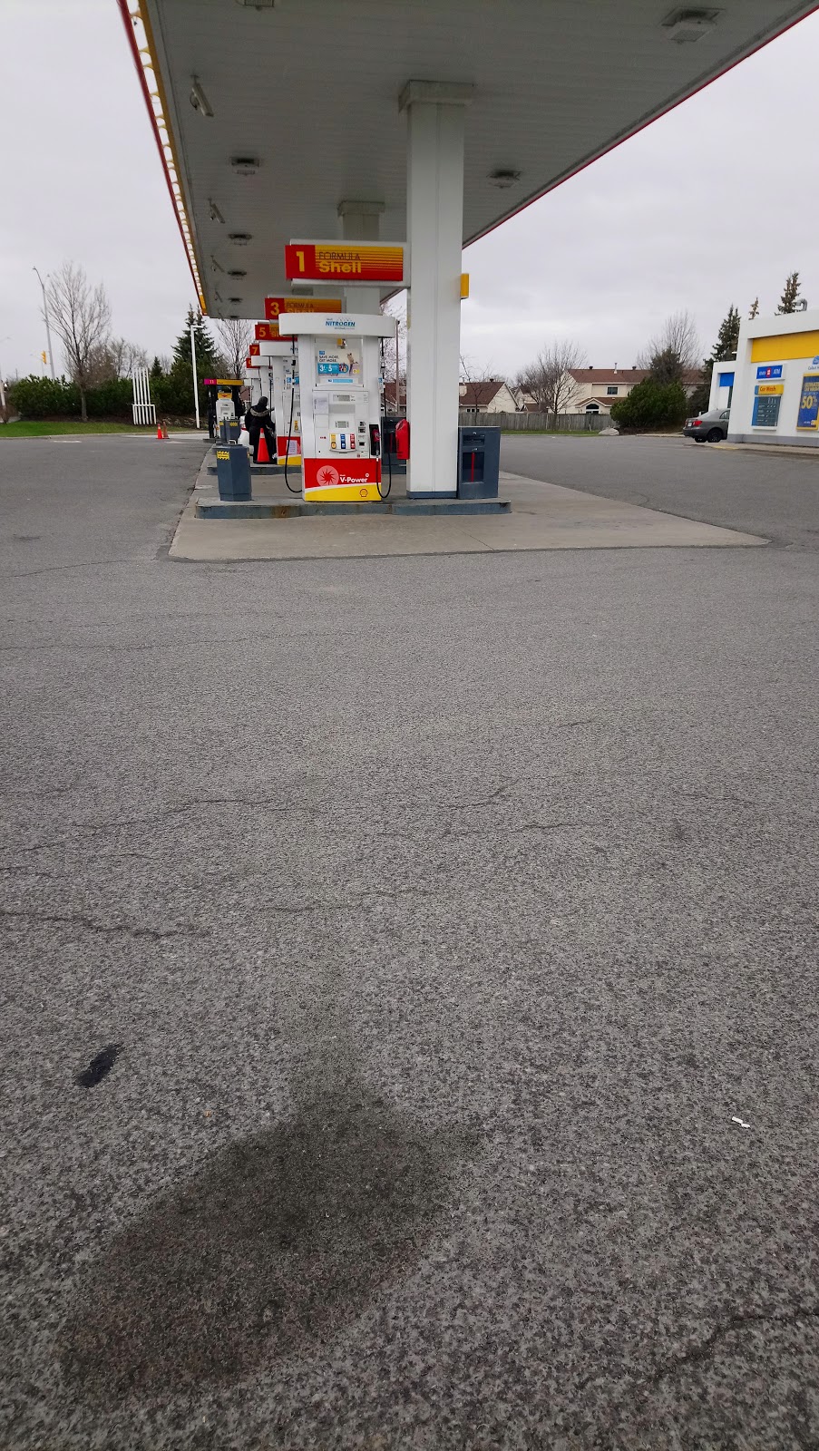 Shell | 720 March Rd, Kanata, ON K2K 2R9, Canada | Phone: (613) 592-6206