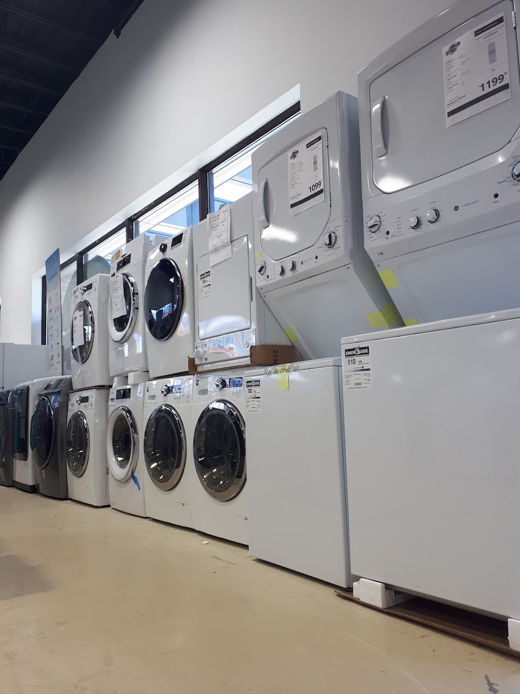 BonPrix Appliances in Laval | 1171 Desserte Nord Autoroute 440, Laval, QC H7L 3W3, Canada | Phone: (450) 629-1122