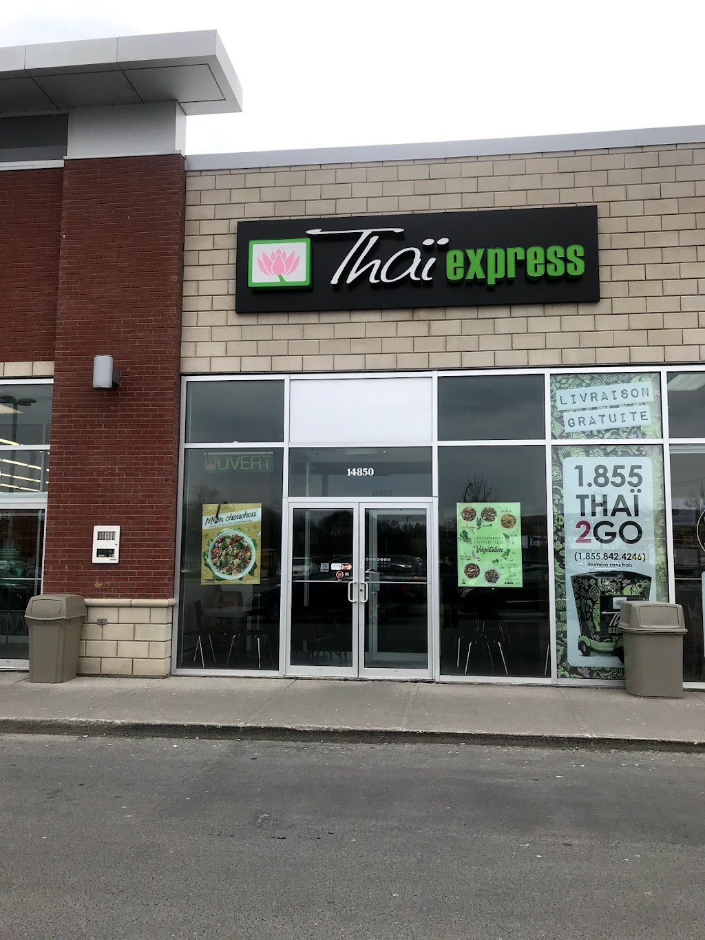 Thai Express Restaurant Pierrefonds | Plaza Pierrefonds, 14850 Boul. de Pierrefonds, Pierrefonds, QC H9H 4Y6, Canada | Phone: (514) 626-5317