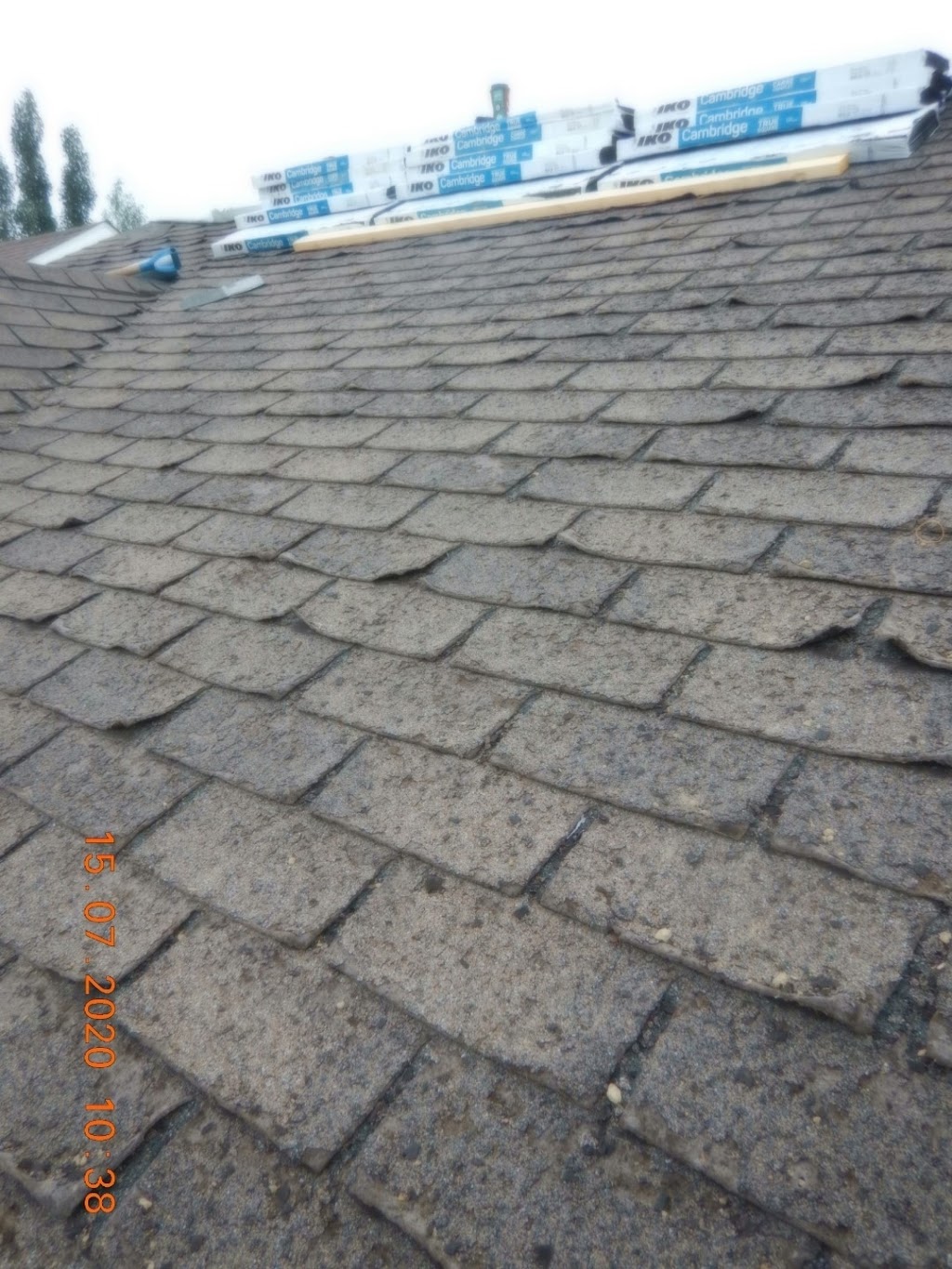Top Gun Roofing | 3922 46a St, Ponoka, AB T4J 1B5, Canada | Phone: (587) 729-0151