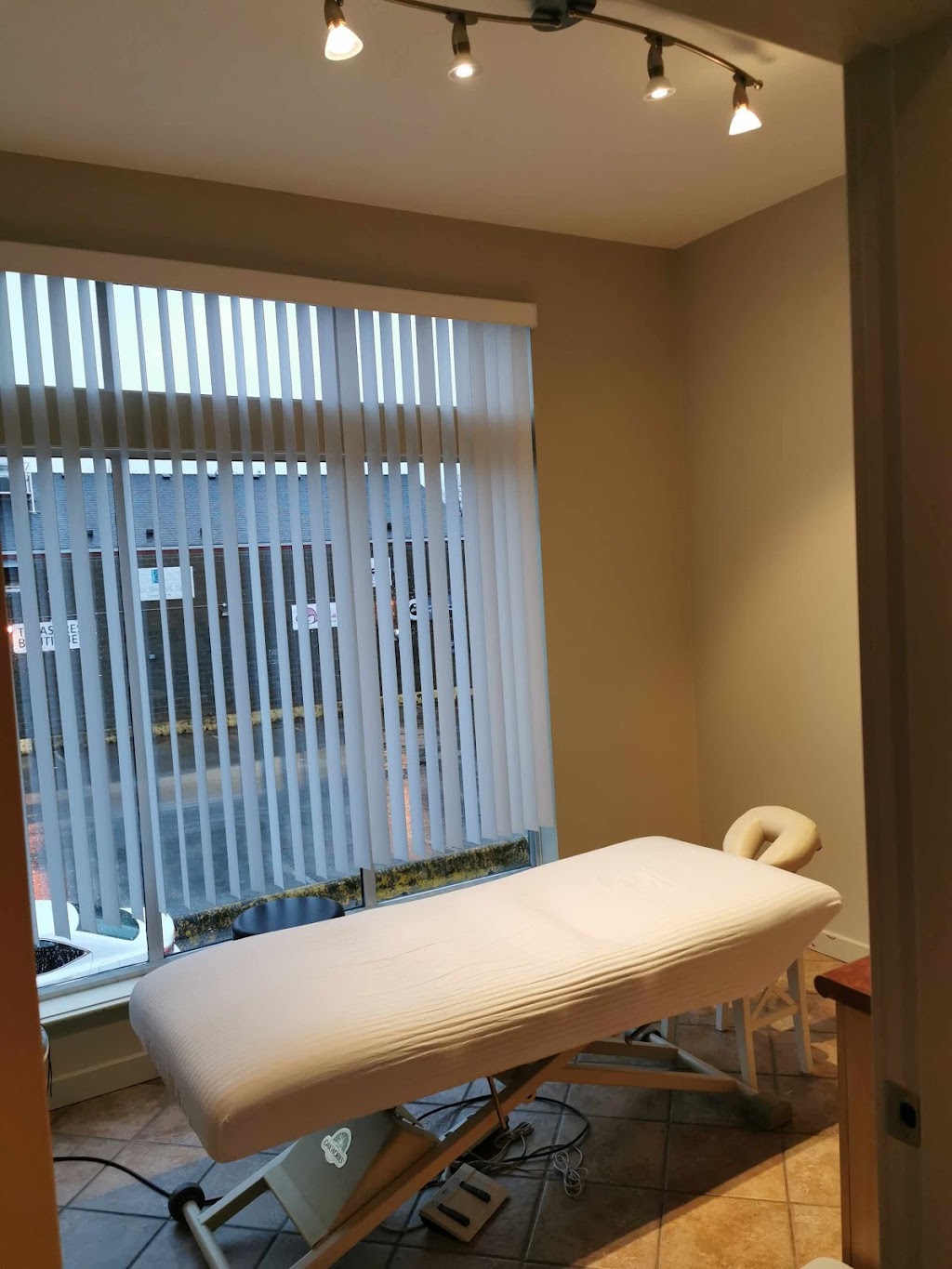 Victoria Sport Rehabilitation | 3791 Bayview St Unit 240, Richmond, BC V7E 3B6, Canada | Phone: (604) 966-7700