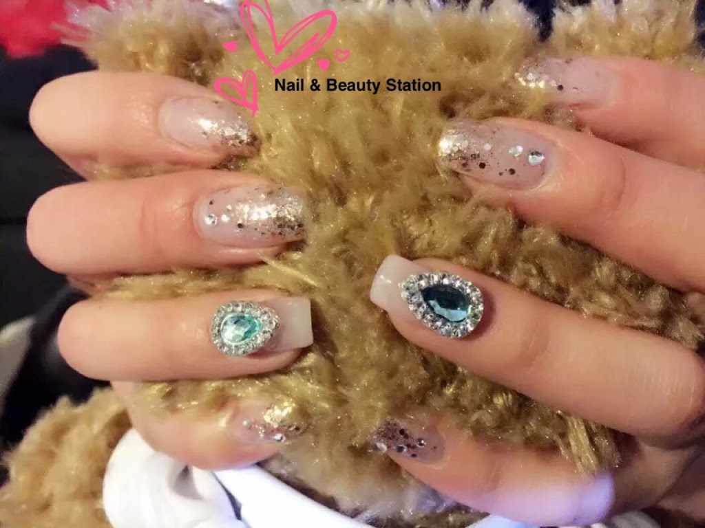 Nail And Beauty Station | 324 Hwy 7 Suite 2, Richmond Hill, ON L4B 1A6, Canada | Phone: (289) 597-6886