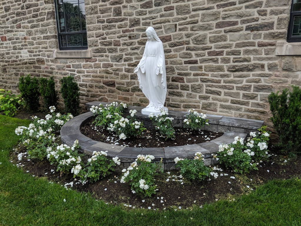 St. Leos Roman Catholic Church, Mimico | 277 Royal York Rd, Etobicoke, ON M8V 2V8, Canada | Phone: (416) 251-1109