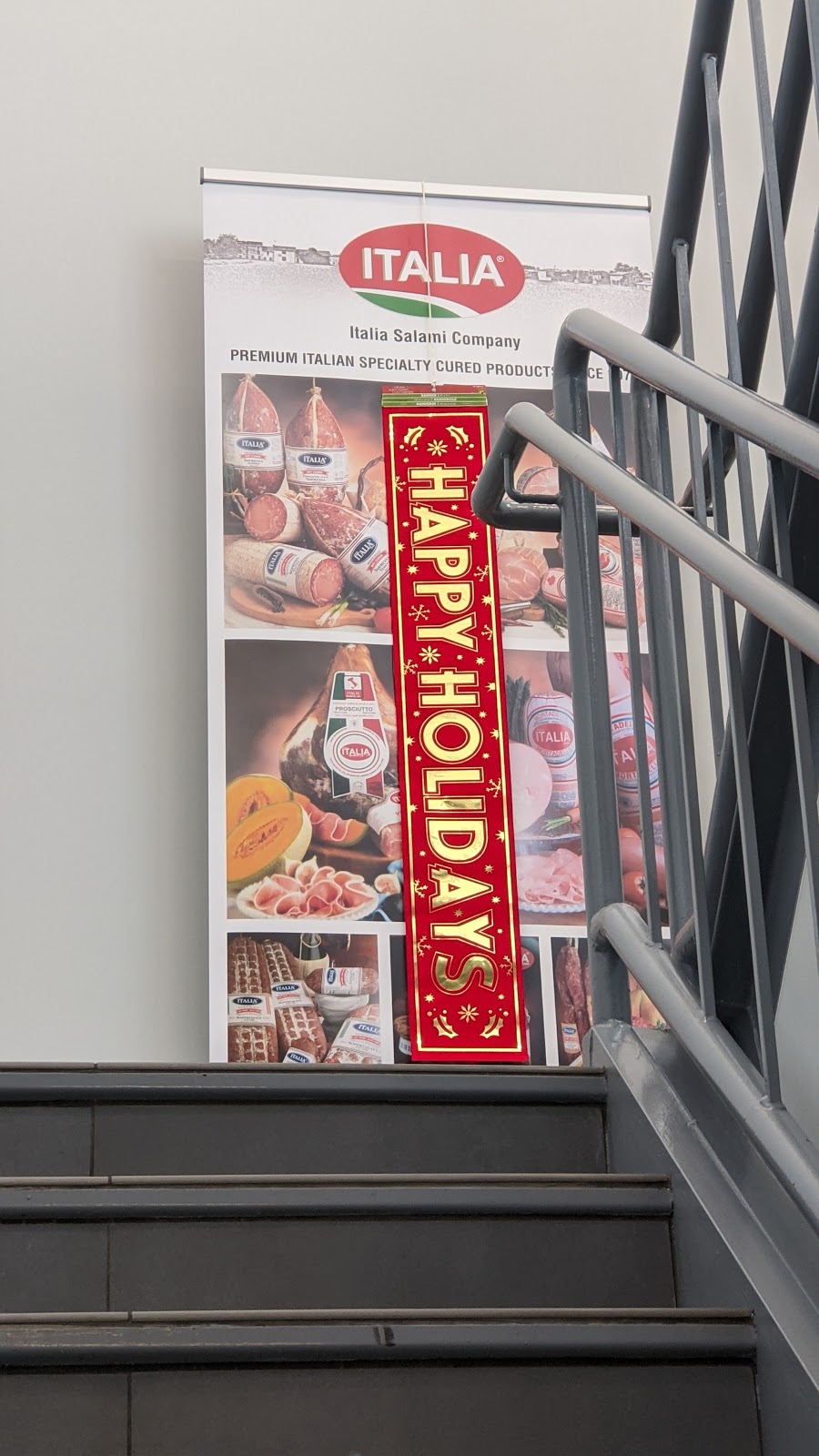 Italia Salami Co | 16 Fair Rd, Guelph, ON N1K 0A1, Canada | Phone: (519) 821-7430