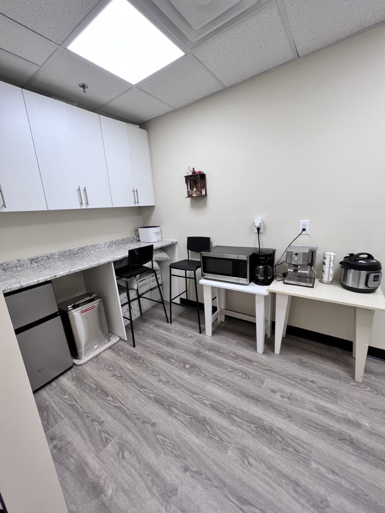 Healing Zone Physiotherapy Clinic | 10 Bronte St. S Suite 205, Milton, ON L9T 1Y8, Canada | Phone: (905) 247-5993