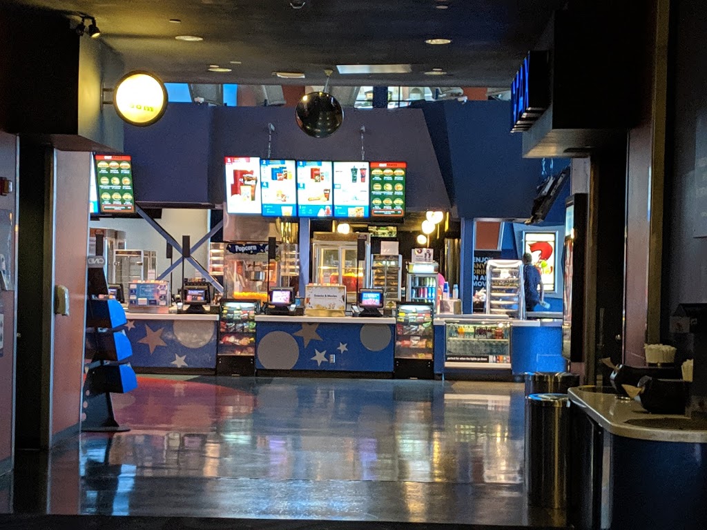 SilverCity Windsor Cinemas | 4611 Walker Rd, Windsor, ON N8W 3T6, Canada | Phone: (519) 966-6888