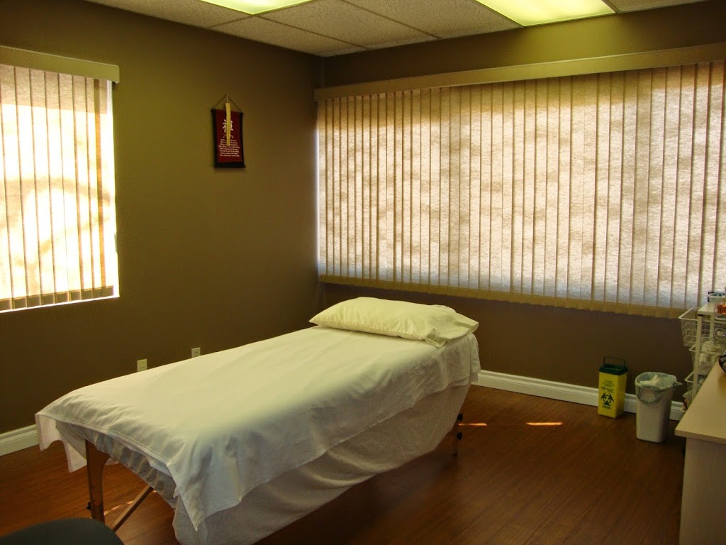 MO(Mandarin Oriental) Acupuncture Therapeutic Massage Center | 201,4803 Centre Street NW, Calgary NW, Calgary, AB T2E 2Z6, Canada | Phone: (403) 690-8086