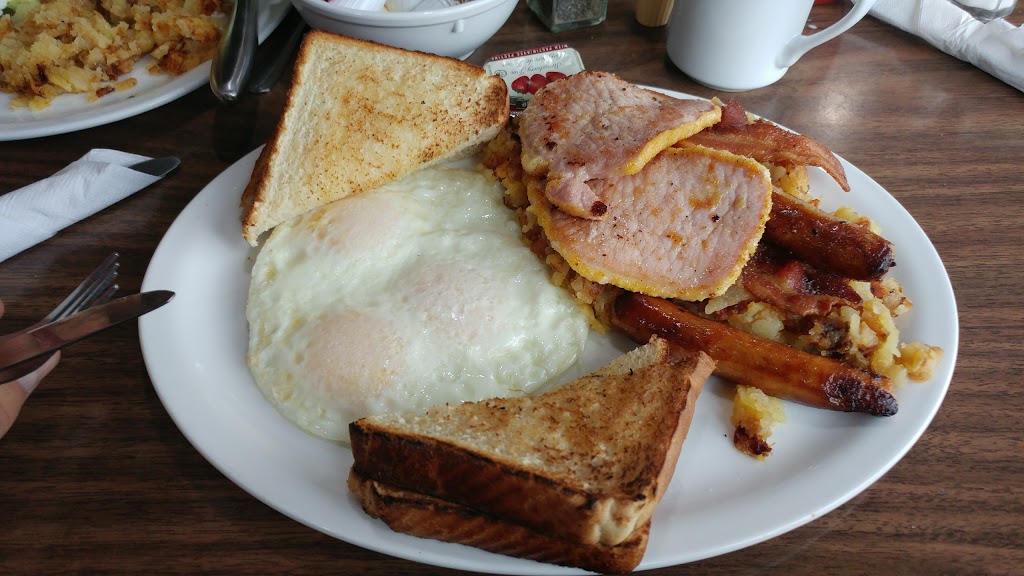 Sammys Family Restaurant | 2 Cameron Dr, Ancaster, ON L9G 2L3, Canada | Phone: (905) 648-6756