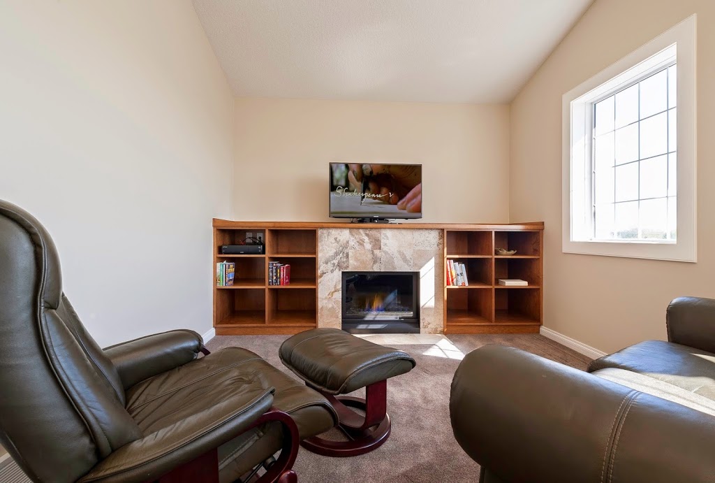 Interiors With Elegance | 1602 10 Ave SW, Calgary, AB T3C 0J5, Canada | Phone: (403) 282-9176