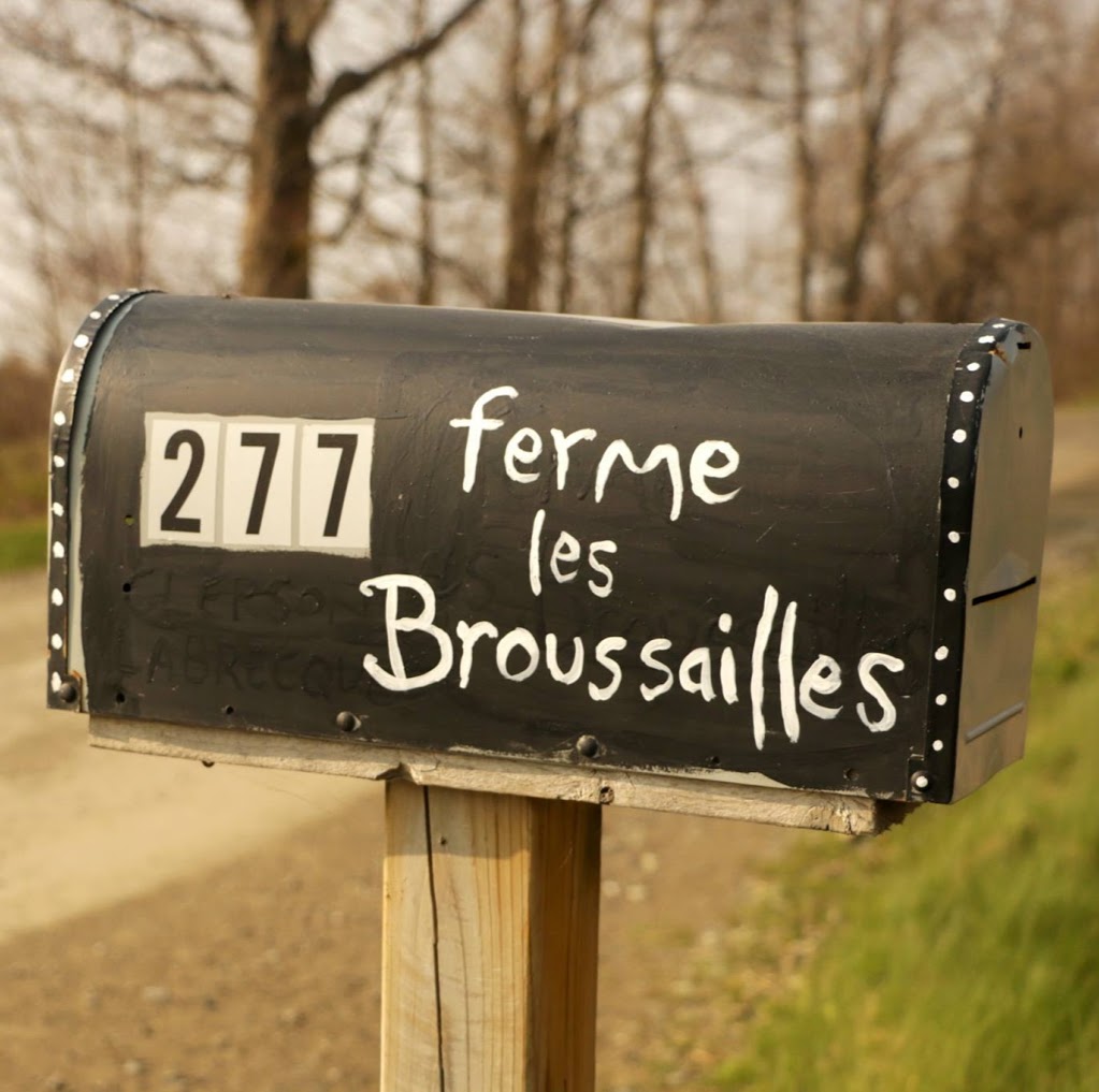 Ferme les Broussailles | 277 Chemin Bulwer, Martinville, QC J0B 2A0, Canada | Phone: (819) 861-2021