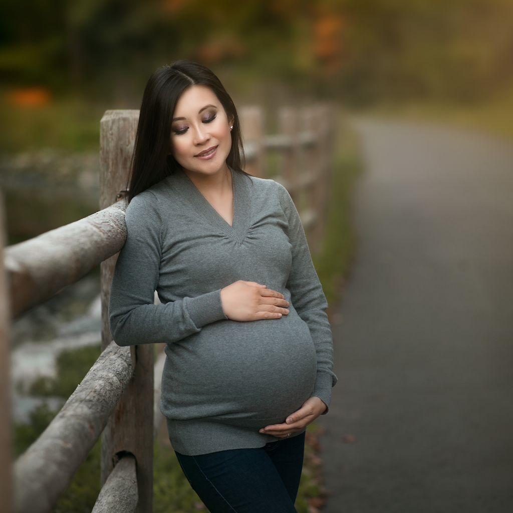 Allys Photography | 15 Ennerdale Rd, Toronto, ON M6E 4C2, Canada | Phone: (647) 787-6044