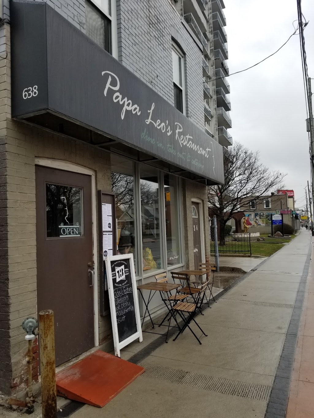 Papa Leos | restaurant | 638 Concession St, Hamilton, ON L8V 2S4, Canada | 2893897227 OR +1 289-389-7227