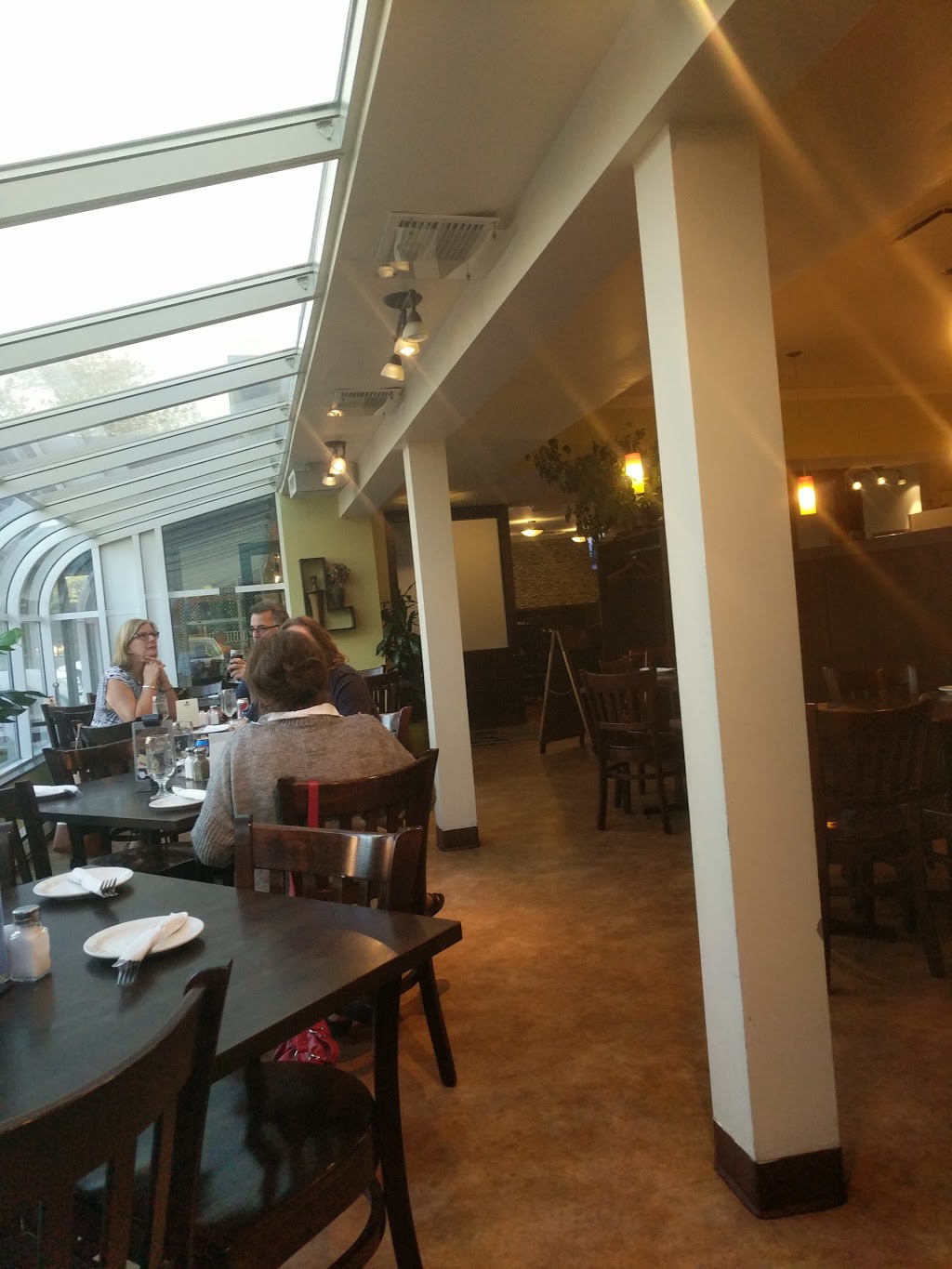Pizz Contrecoeur | 4584 Rte Marie-Victorin, Contrecoeur, QC J0L 1C0, Canada | Phone: (450) 587-5959