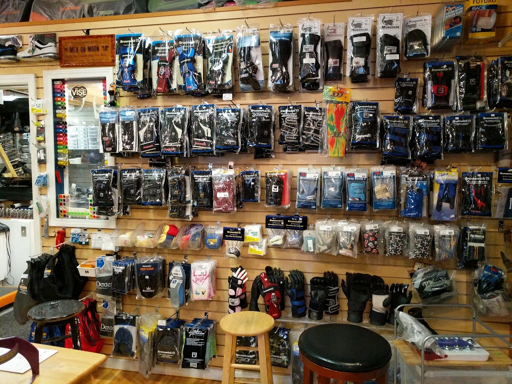 National Bowling Store | 711 Oliver St, North Tonawanda, NY 14120, USA | Phone: (716) 743-1203
