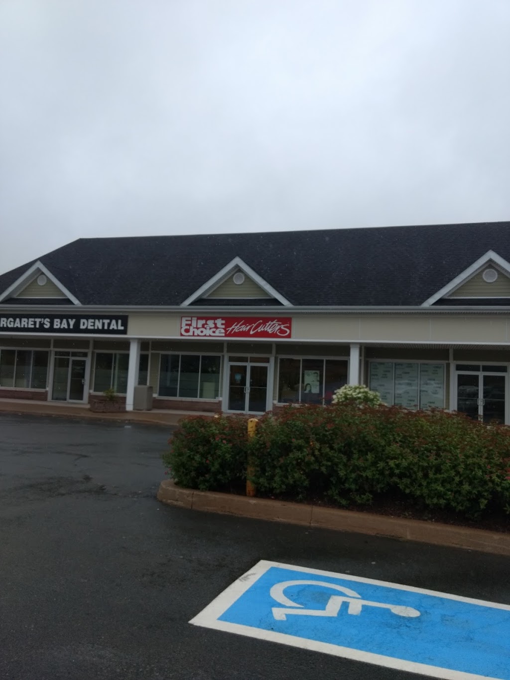 First Choice Haircutters | 5110 St Margarets Bay Rd, Upper Tantallon, NS B3Z 1E2, Canada | Phone: (902) 826-7041