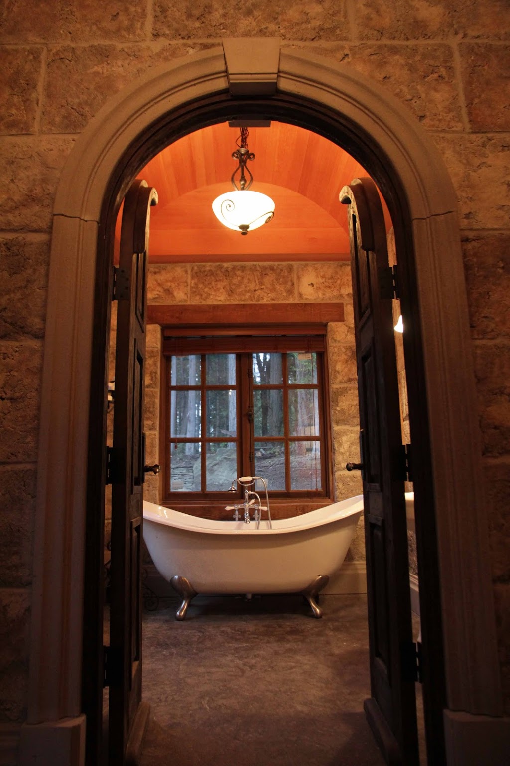 Stone Hearst | 114 Greer Pl, Salt Spring Island, BC V8K 1A9, Canada | Phone: (250) 221-8686