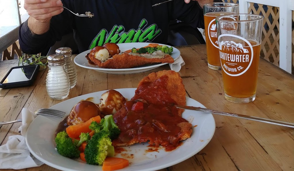 Granary Schnitzel House Restaurant | 57 Bonnechere St W, Eganville, ON K0J 1T0, Canada | Phone: (613) 628-2723