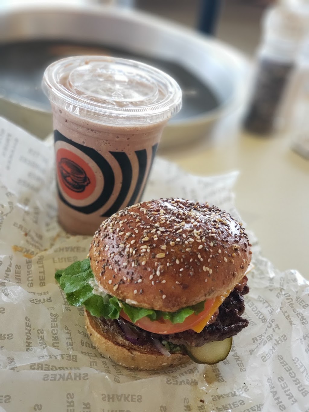 South St. Burger | 738 Burloak Dr, Burlington, ON L7L 0B1, Canada | Phone: (905) 637-5409