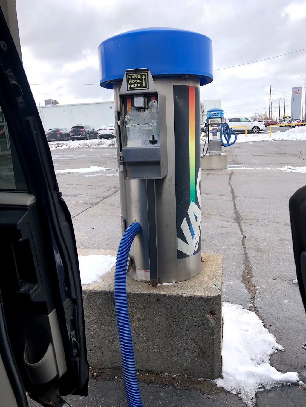 Galaxy Car Wash | 230 Lynden Rd, Brantford, ON N3T 5L8, Canada | Phone: (519) 720-0257