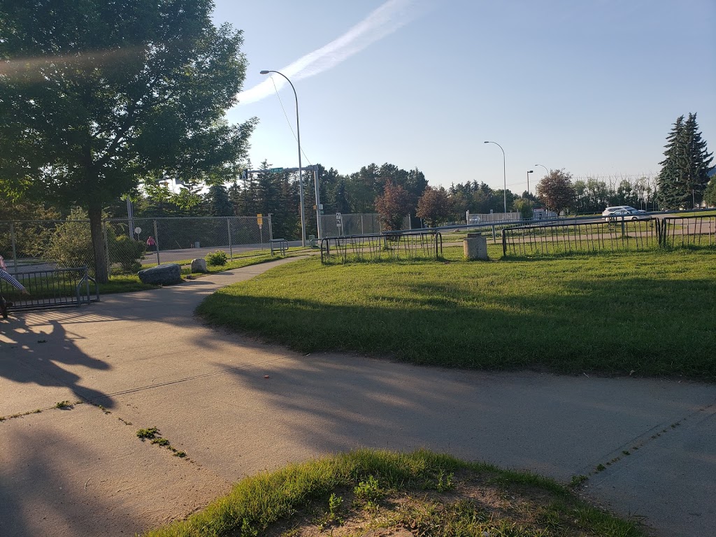 Ellerslie campus school park | 521 66 St SW, Edmonton, AB T6X 1A3, Canada