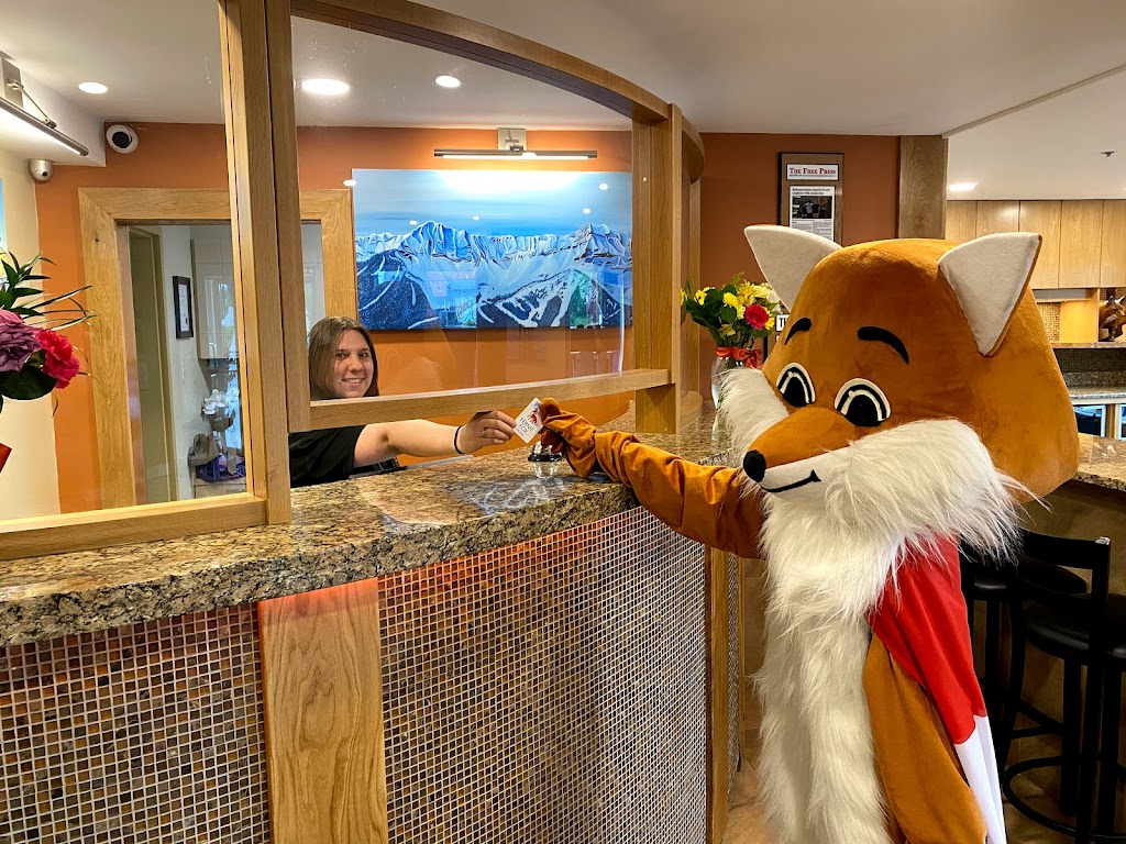 Fernie Fox Hotel | 2021 Hwy #3, Fernie, BC V0B 1M1, Canada | Phone: (877) 447-6788