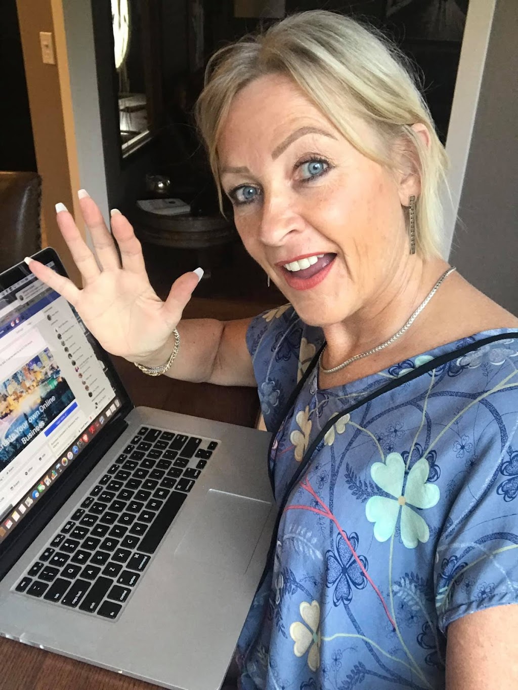 Mary Myck Digital Business Owner Sherwood Park Alberta | 65 Ridgemont Crescent, Sherwood Park, AB T8A 5N3, Canada | Phone: (587) 920-3006
