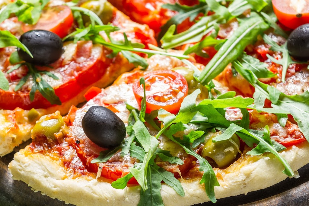 Four Brothers Pizza | 2828 Kingsway Dr #1, Oakville, ON L6J 6X7, Canada | Phone: (905) 829-4040