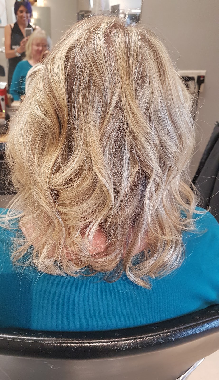 Envy Hair Salon | 241 Essa Rd #2, Barrie, ON L4N 6B7, Canada | Phone: (705) 722-9968