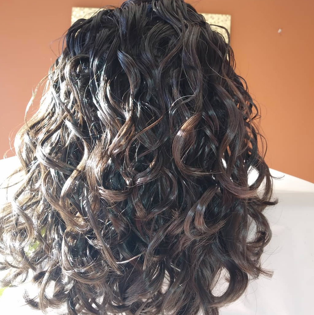 NV Curls | 2789 Lake Shore Boulevard West Toronto, ON M8V 1H4 Canada | Phone: (416) 897-5344