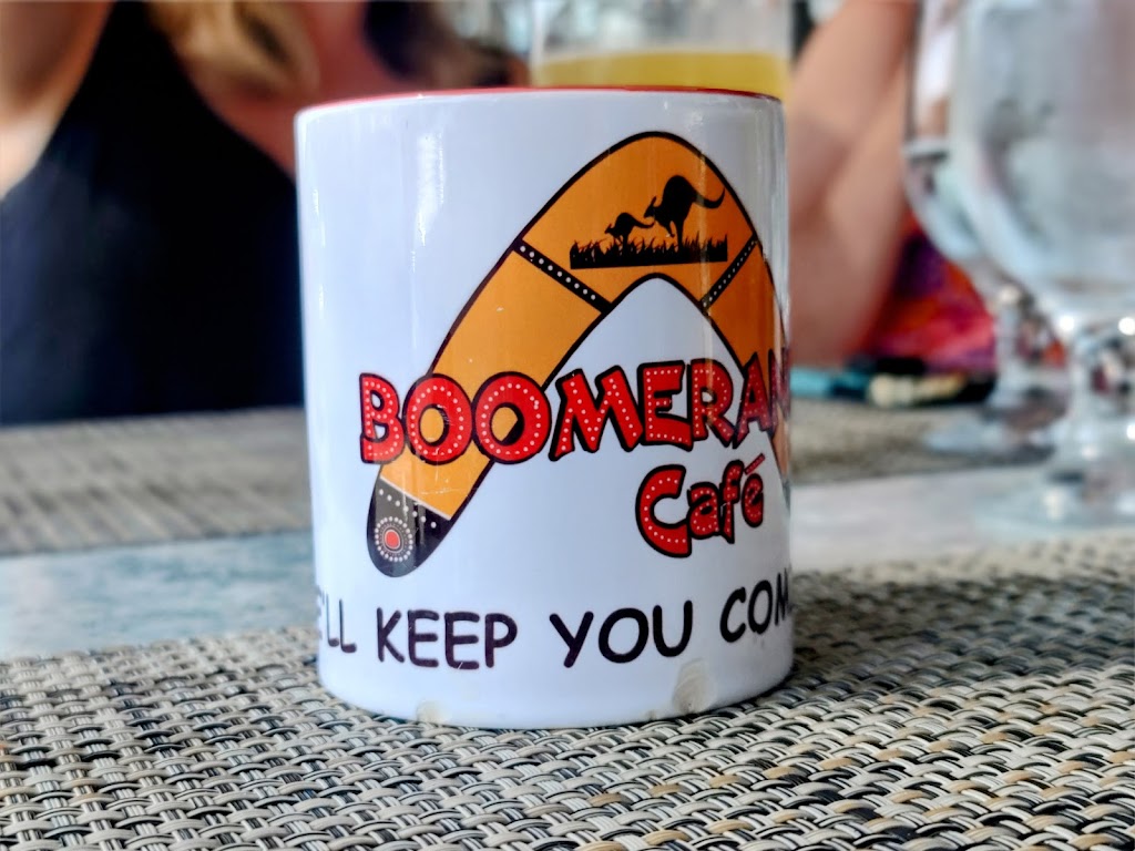Boomerangs Cafe | 4833 Johnston Rd, Port Alberni, BC V9Y 5M2, Canada | Phone: (250) 724-5794