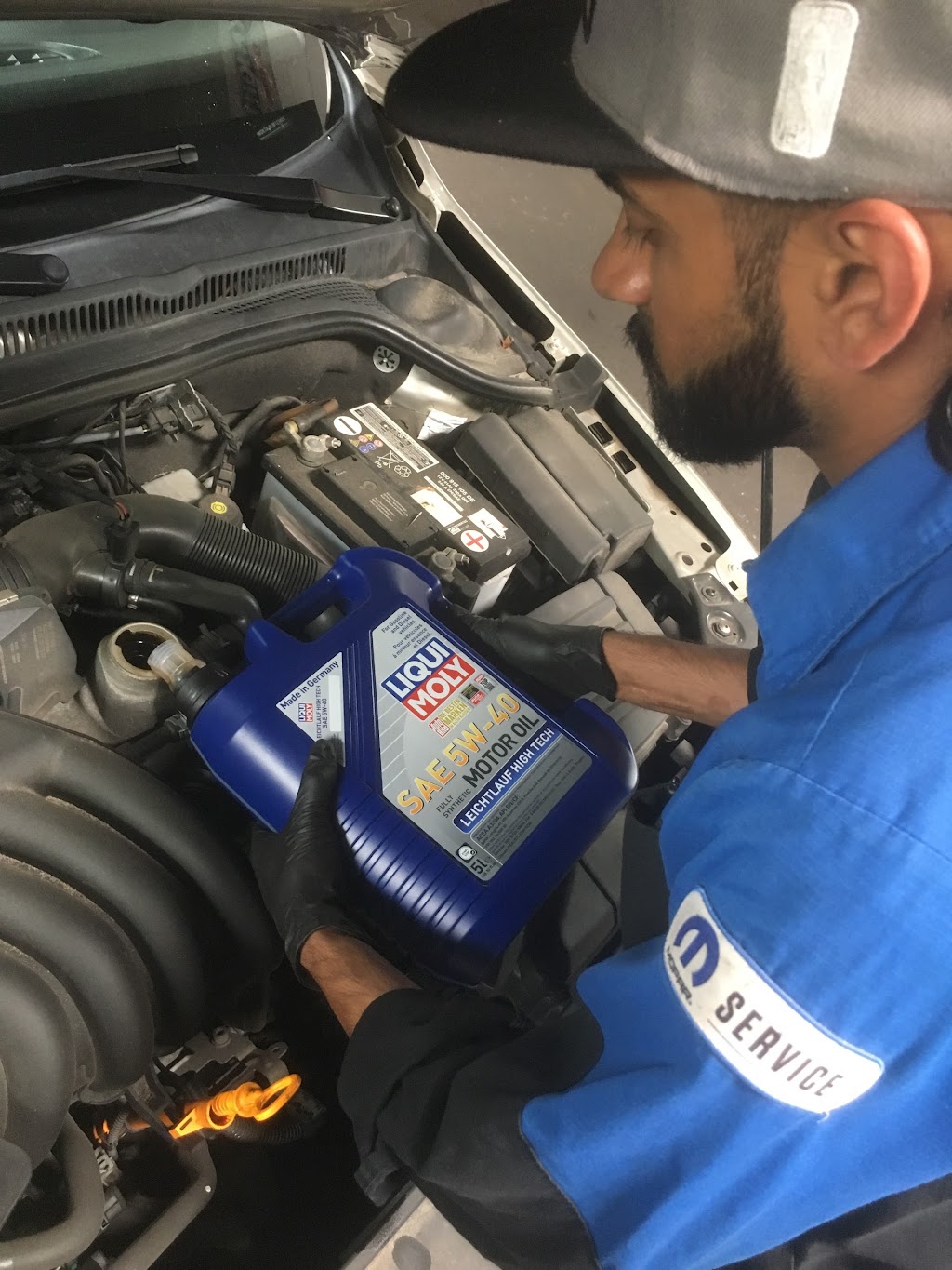 ZOZO AUTOS | 70 Advance Blvd unit 8&9, Brampton, ON L6T 4S7, Canada | Phone: (905) 799-7779