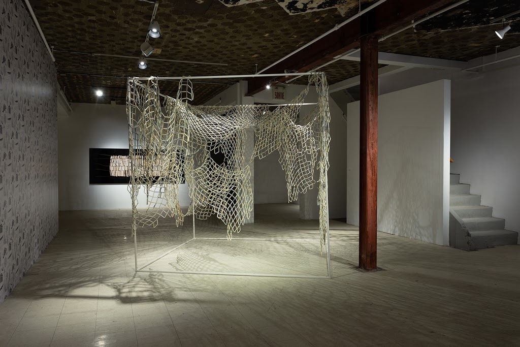 Art Mûr | 5826 Rue St-Hubert, Montréal, QC H2S 2L7, Canada | Phone: (514) 933-0711