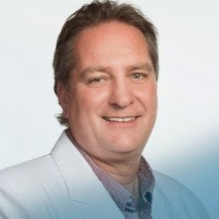 Uniprix Pierre Bergeron et Marisa Sgro - Pharmacie affiliée | 2963 Boulevard Saint-Charles, Kirkland, QC H9H 3B5, Canada | Phone: (514) 694-3074