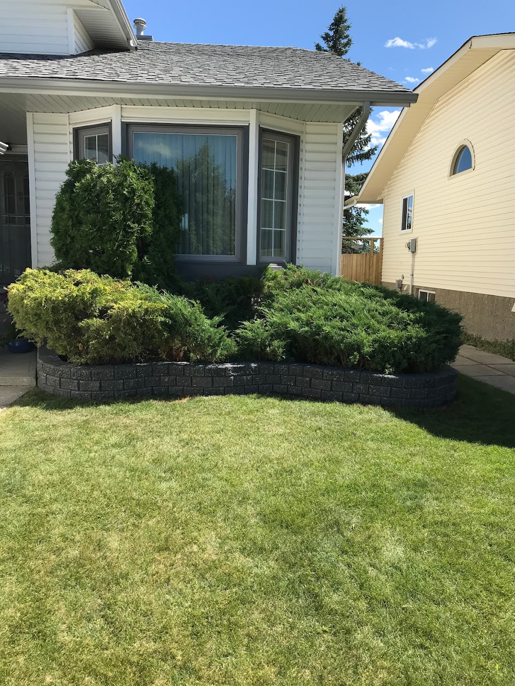 Scapevibe Contracting Ltd. | 715 45 St SW, Calgary, AB T3C 2B6, Canada | Phone: (403) 975-7704