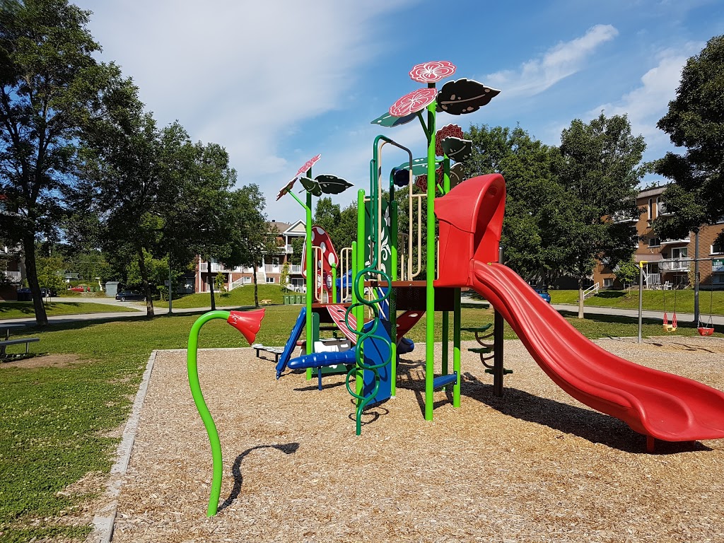 Parc des Roseraies | Place des Roseraies, Sherbrooke, QC J1H 3A9, Canada