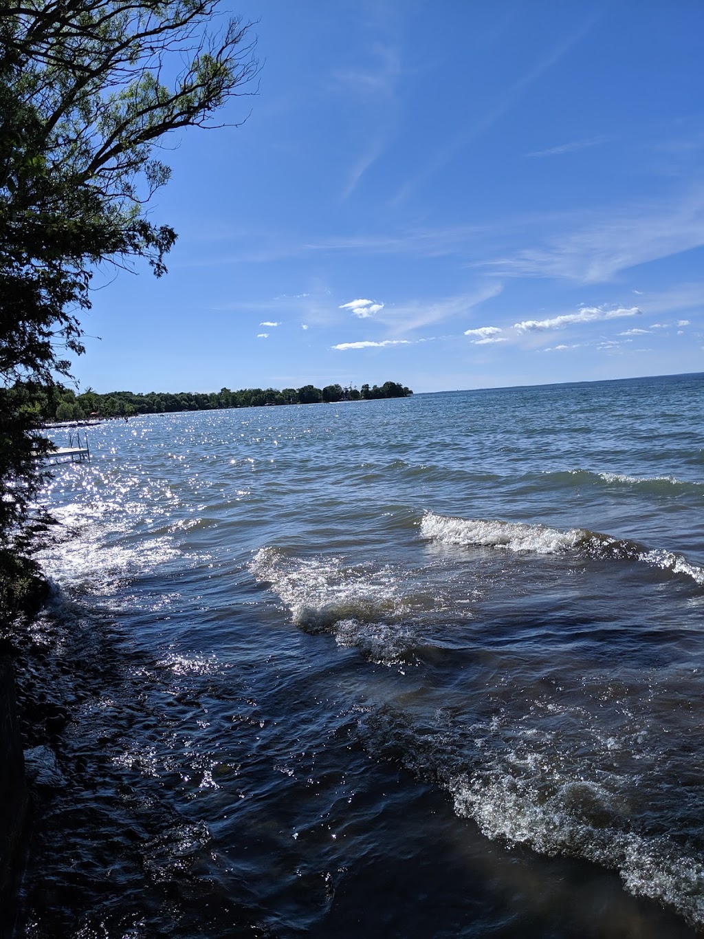 Sunnybrook Home | 825 Lake Dr E, Jacksons Point, ON L0E 1L0, Canada | Phone: (905) 722-3184