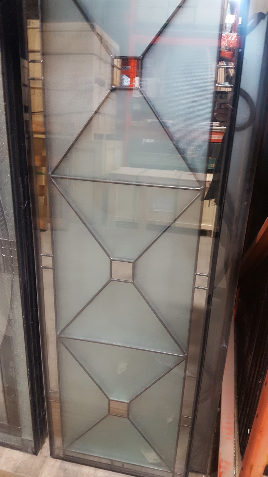 Universal Glass Tech Inc | 133 Applewood Crescent, Concord, ON L4K 4E4, Canada | Phone: (905) 738-8466