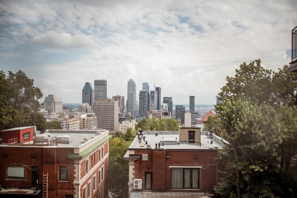 Agent de quartier experts immobiliers | 1280 Rue Bernard O, Outremont, QC H2V 1V9, Canada | Phone: (514) 506-4757